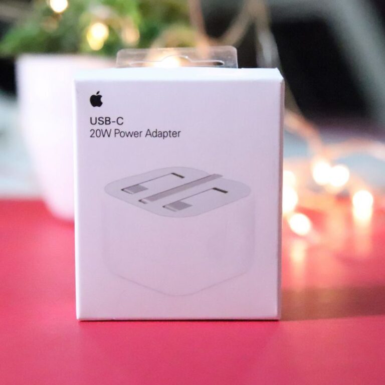 Apple 20W USB-C Power Adapter front view