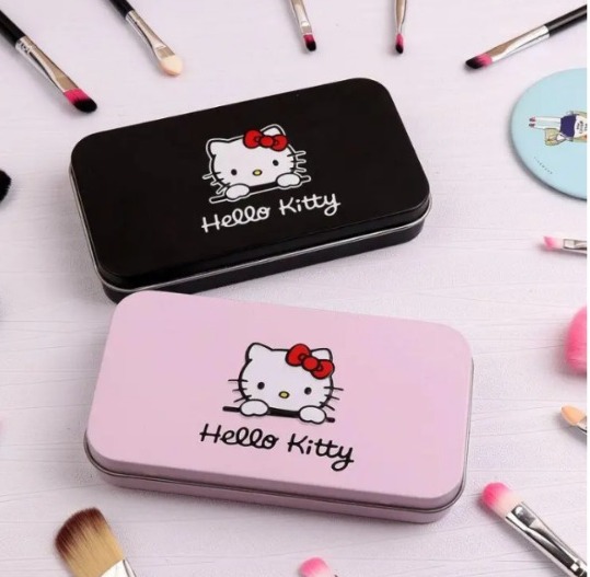 70e95f1bab84c20e4edfbc0e437783c9-1.jpg Cute 7 Piece Makeup Foundation Powder Eye shadow Brushes Set - Image 1