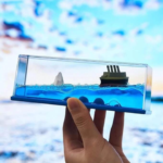 Titanic Unsinkable Fluid Drift Bottle – Acrylic Cruise Ship Decor with Iceberg Scene | Relaxing Liquid Motion Display for Car Dashboard & Home