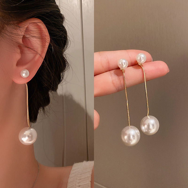 852ed8c0f8b4e190ad3367ad6af6130f.jpeg AWJ-157 Elegant Pearl Hanging Korean Earrings – Stylish, Lightweight & Trendy Fashion Jewelry for Women - Image 1