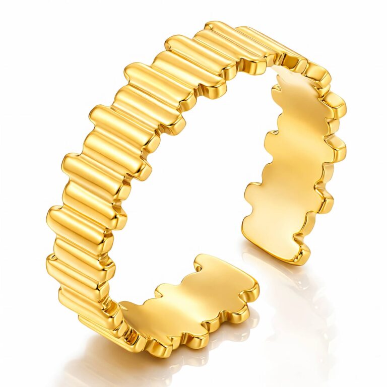 adjustable 18K gold plated stainless steel ring close-up