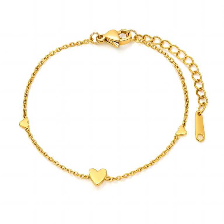 18K gold plated stainless steel hearts bracelet close-up