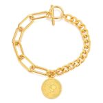 18K gold plated stainless steel bracelet close-up