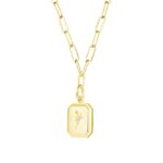 18K gold plated stainless steel flower necklace close-up