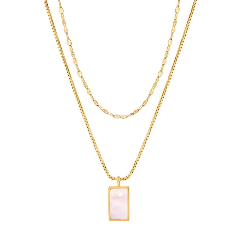 18K gold plated stainless steel necklace with pendant front view
