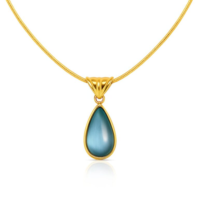18K gold plated stainless steel necklace with pendant front view