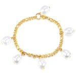18K gold plated stainless steel bracelet with imitation pearl close-up