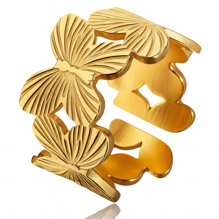 Adjustable 18K gold plated stainless steel butterfly ring close-up
