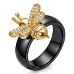 18K gold plated bee ring with cubic zirconia close-up