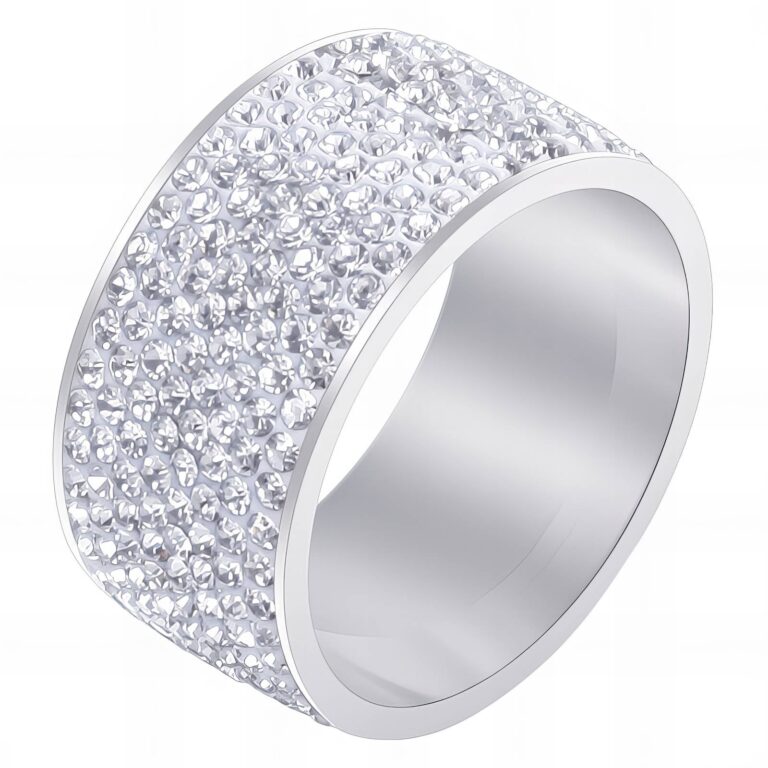 stainless steel ring with cubic zirconia close-up