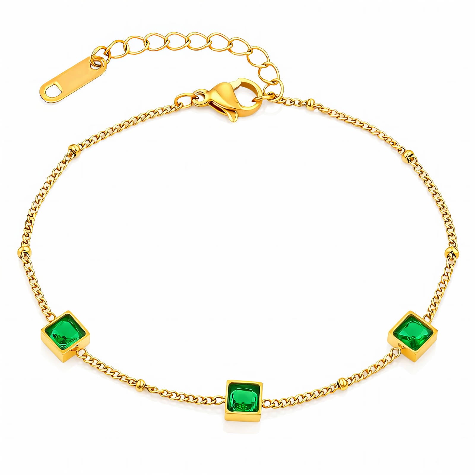 90241-0_new_090211826 Close-up of 18K gold plated stainless steel bracelet with cubic zirconia