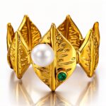 Adjustable 18K gold plated ring with pearl and cubic zirconia on stainless steel base