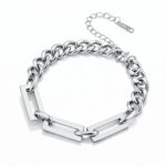 Stainless steel bracelet with adjustable length and sleek design