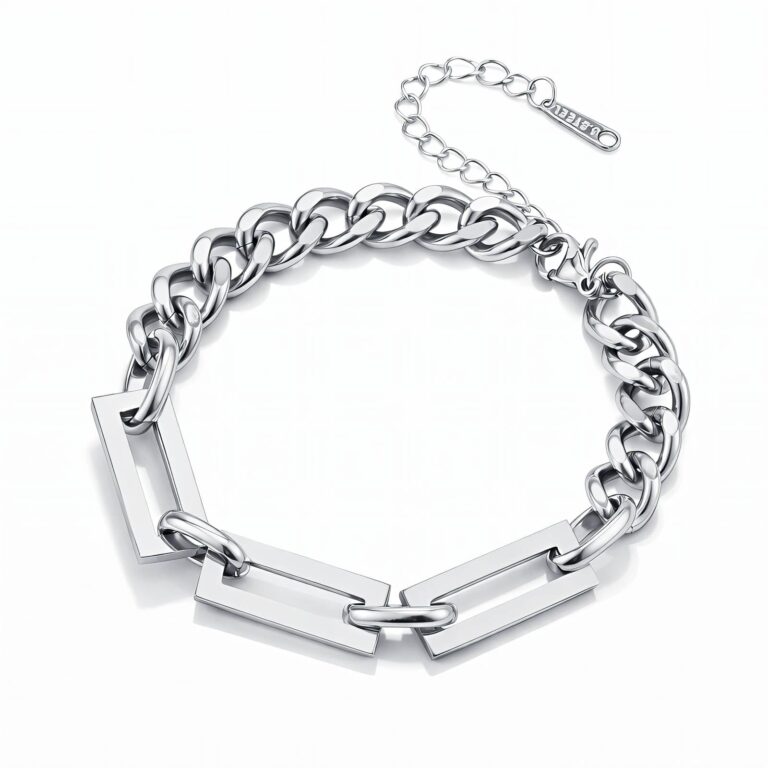 Stainless steel bracelet with adjustable length and sleek design