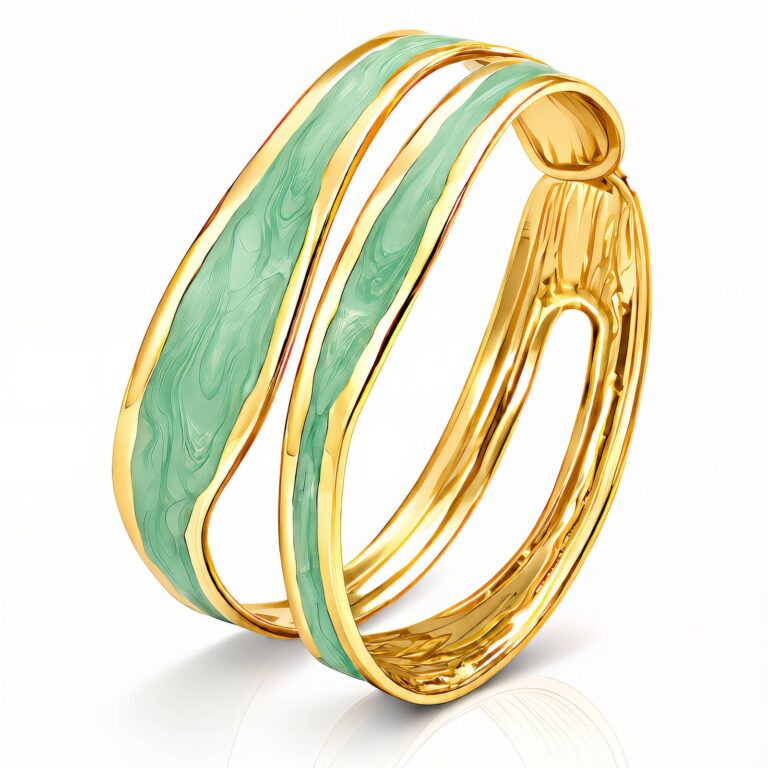 18K gold plated stainless steel bracelet with 5 cm diameter and 2 cm width