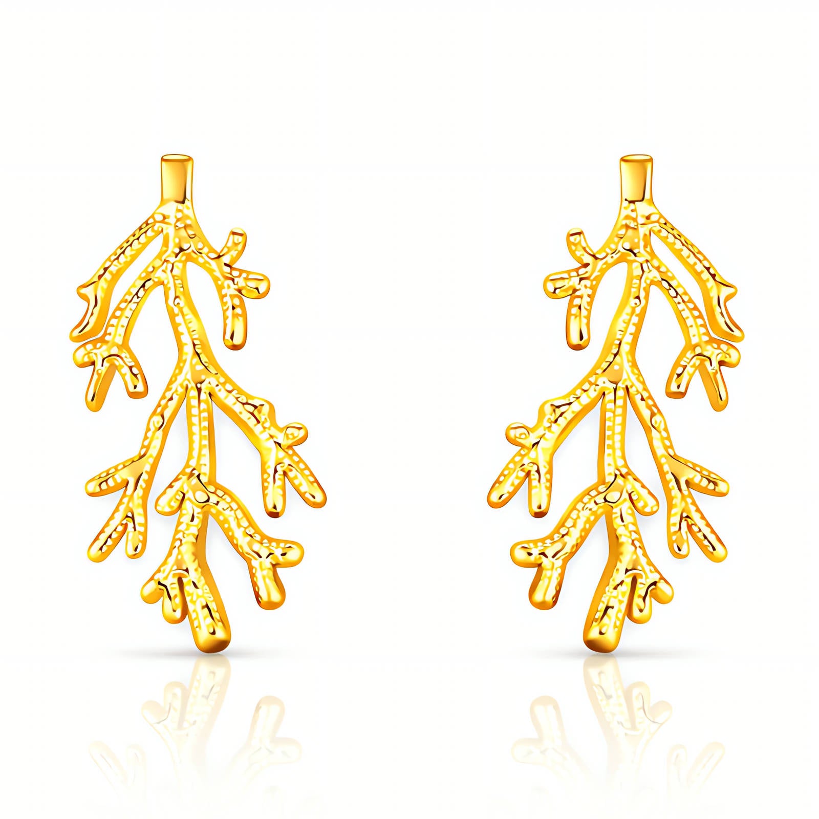 91603-0_0913173239 18K gold plated stainless steel stud earrings front view