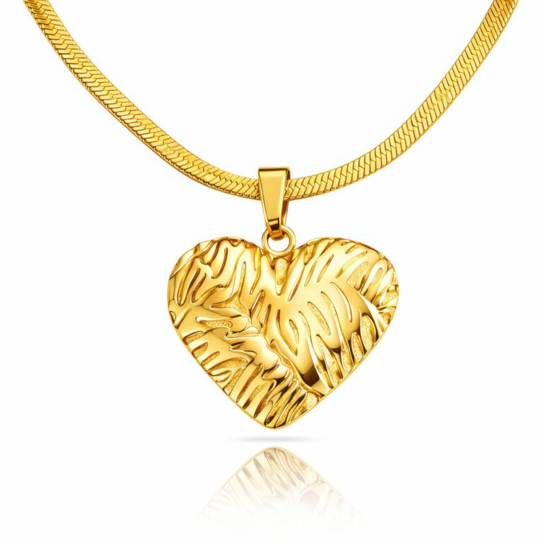 18K gold plated stainless steel heart necklace with lobster claw closure