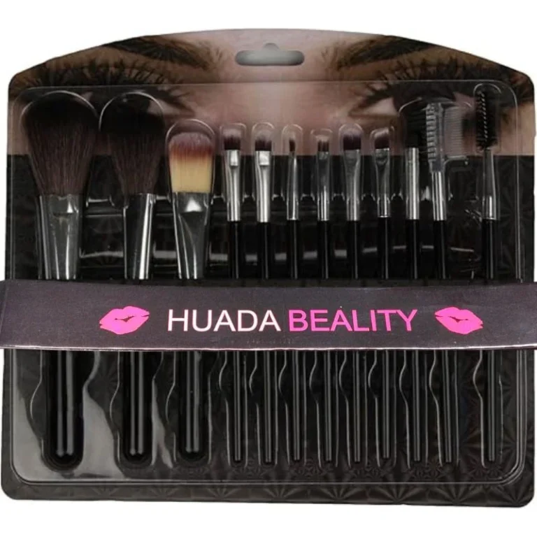 Huada Beauty 12-piece makeup brush set displayed