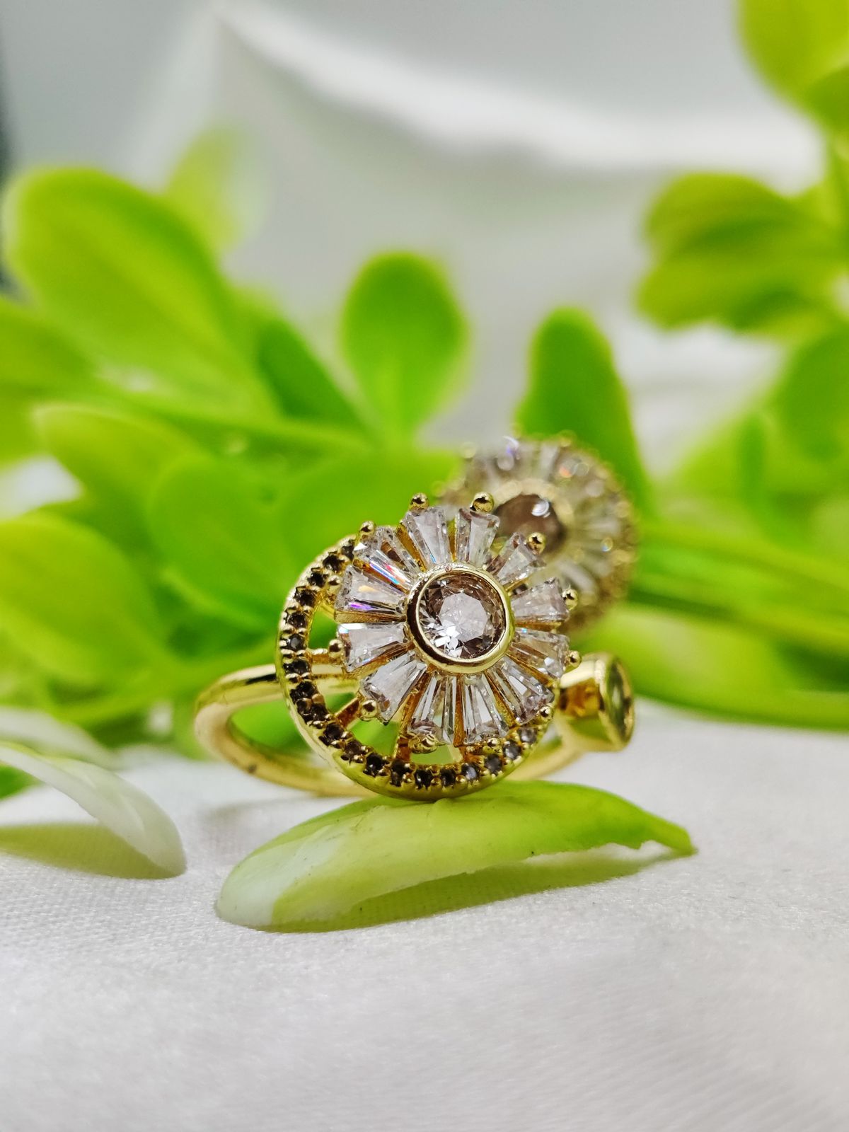 WhatsApp-Image-2025-02-05-at-3.56.55-AM-1.jpeg 1 Piece Elegant Moveable Radiance Sunflower Ring – Timeless Sparkle 🌟 | Luxurious Design Ring | Adjustable Ring | Ring For Girls & Women ✨ - Image 1