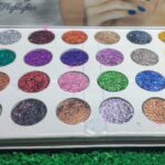 24-color glossy glitter eyeshadow palette for girls