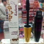 Kashees Waterproof Mascara tube with bold lash effect