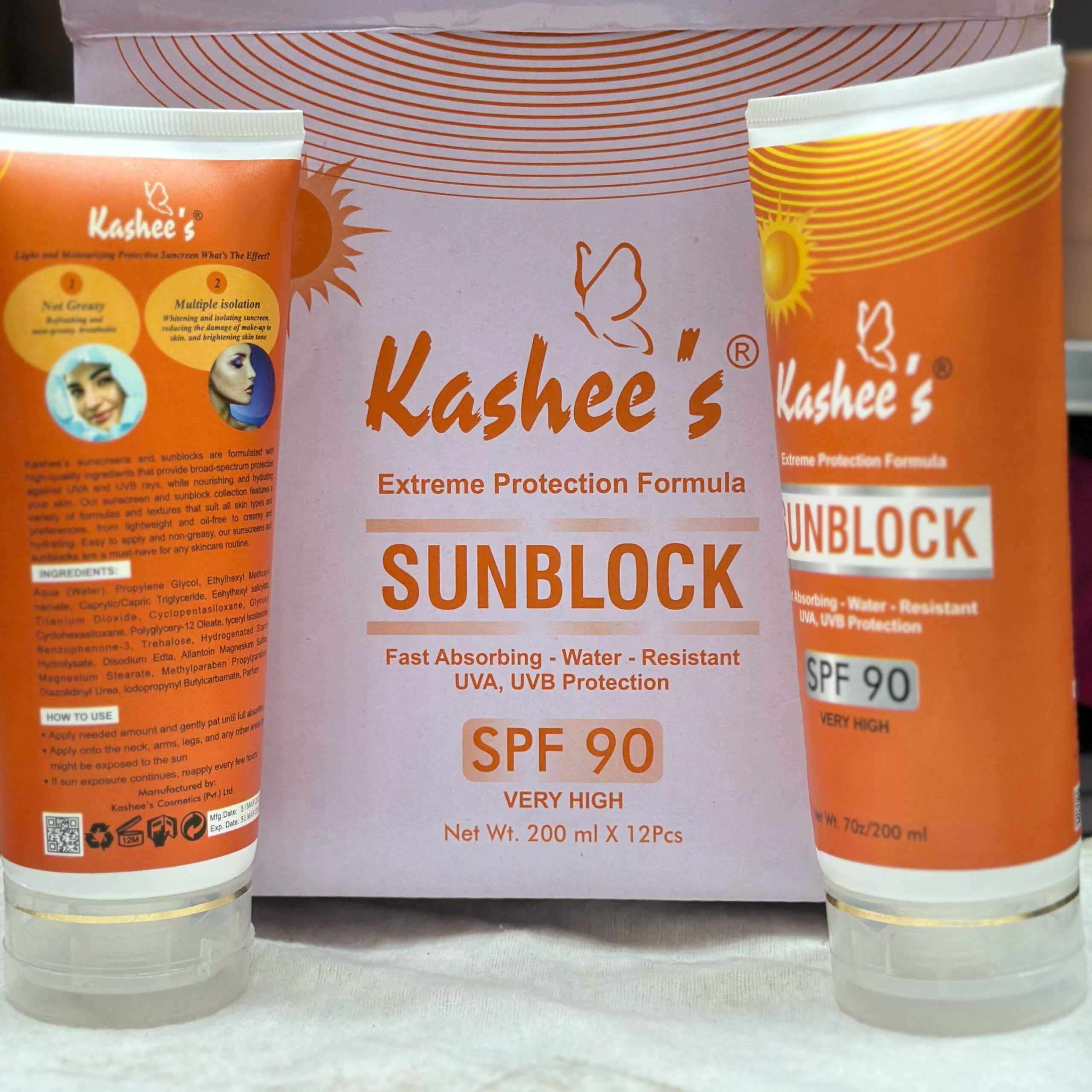 WhatsApp-Image-2025-04-23-at-1.10.23-PM.jpeg Kashee’s SPF 90 sunblock front view