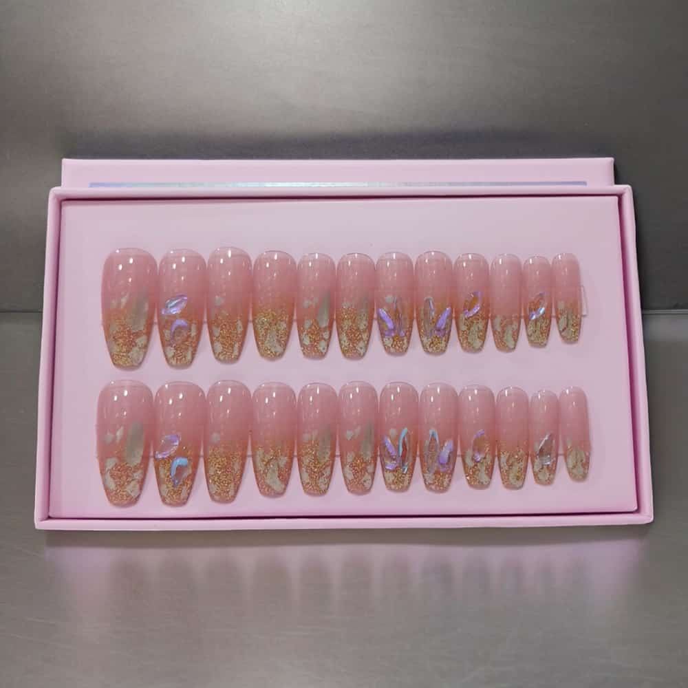 WhatsApp-Image-2025-05-04-at-4.37.13-AM-1-1.jpeg 24 Pcs O.TWAO.O Nails | Stylish Colors for Every Occasion | Best Quality Nails for Girls - Image 1