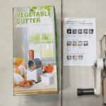 Manual stainless steel vegetable cutter with drum blades