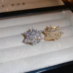 Sparkling Flower Rotating Ring – Adjustable Elegant Spinning Ring for Women & Girls, Fashion Jewelry (QUJ-109 )