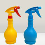 Large refillable plastic spray bottle for plants and ironing