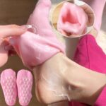 Reusable silicone gel socks for dry feet and cracked heels