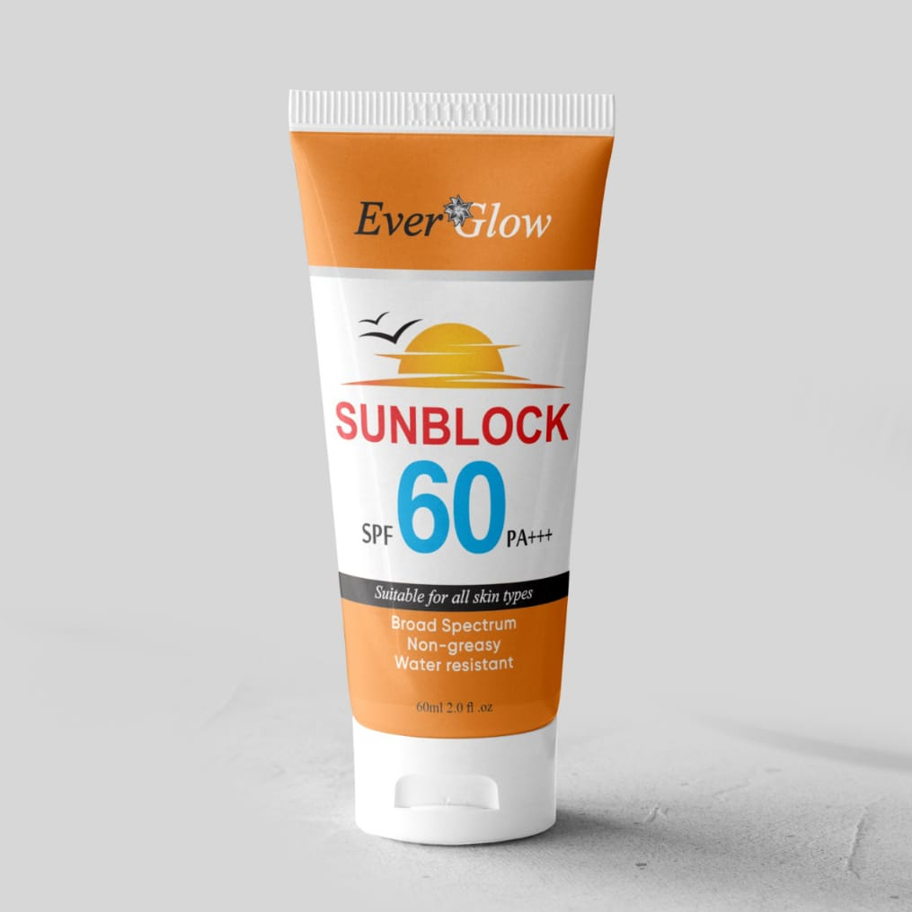 fd4c721ac8a3c6502a531c1da1409cd6.jpeg Ever Glow Whitening Sunblock SPF 60 front packaging