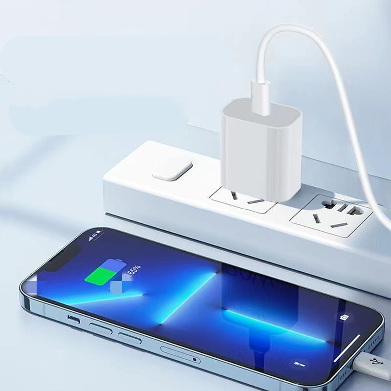 Type C 20W PD fast charging head front view