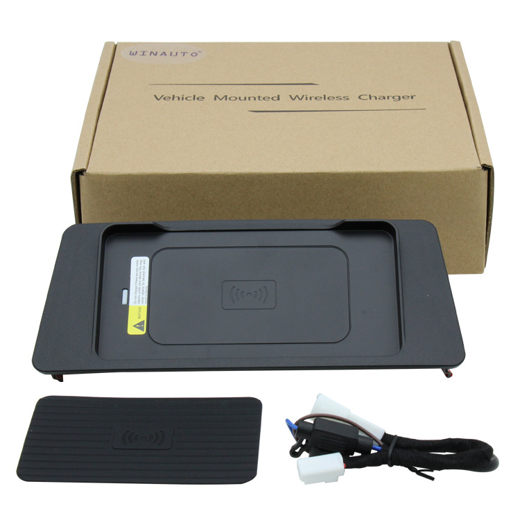 Front view of 15W wireless car charger with automatic induction black