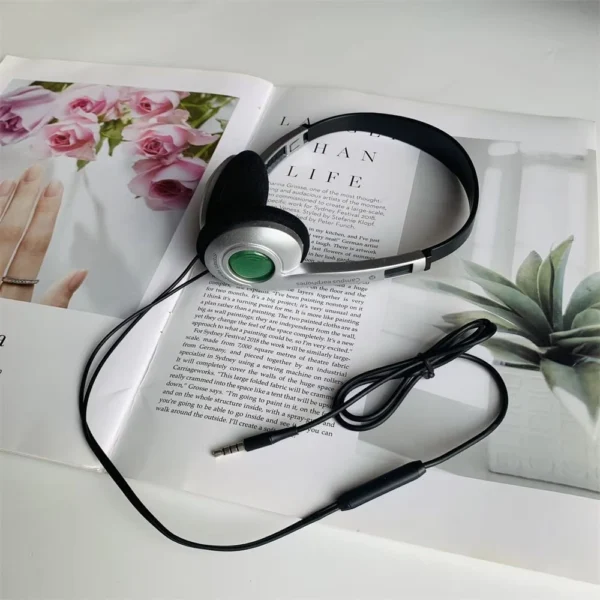Fashion Retro Wired Headphone Y2K Over-Ear Earbud