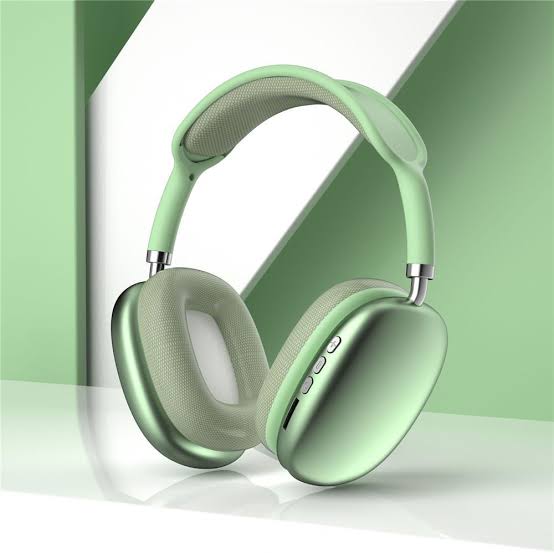 P9 White Bluetooth 5.0 Headphones with 400mAh Battery