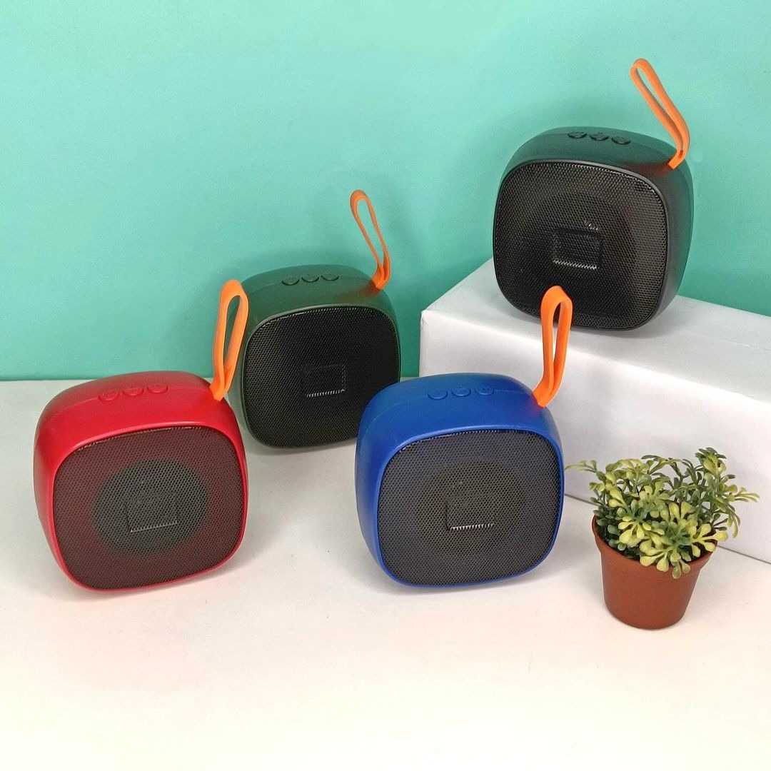 X-312 Portable Bluetooth Speaker with Battery & USB Support