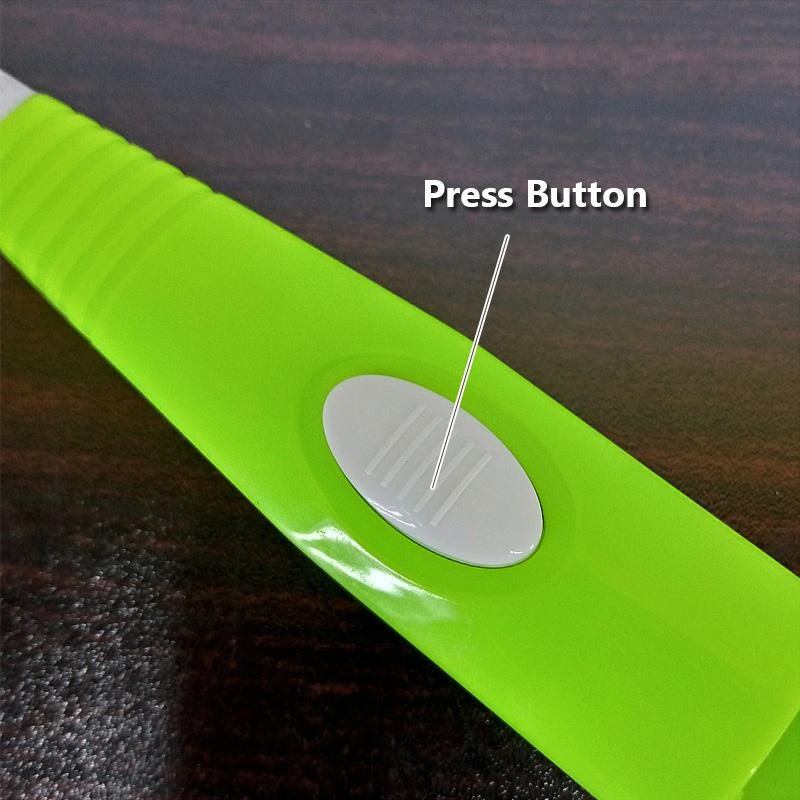 Plastic Kitchen Lighter with Battery, 3.5 x 24 cm Multicolor