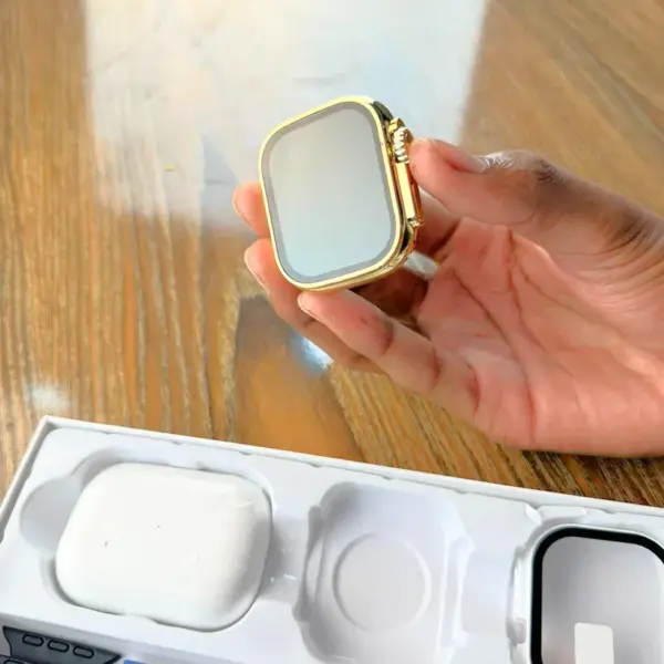 I20 Ultra Max 10-in-1 Smartwatch Set with AirPods & Straps