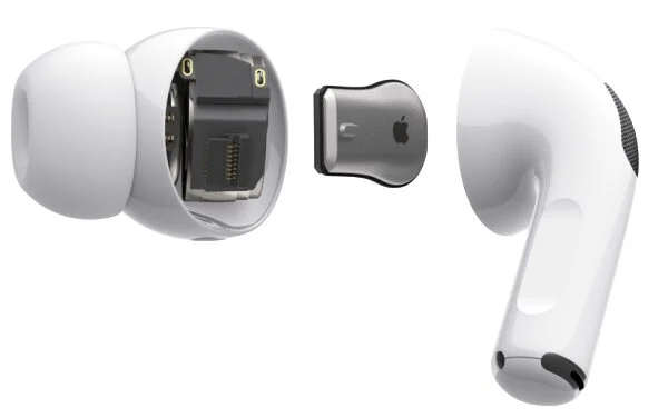White Apple AirPods Pro 2 Master Copy Bluetooth Earbuds