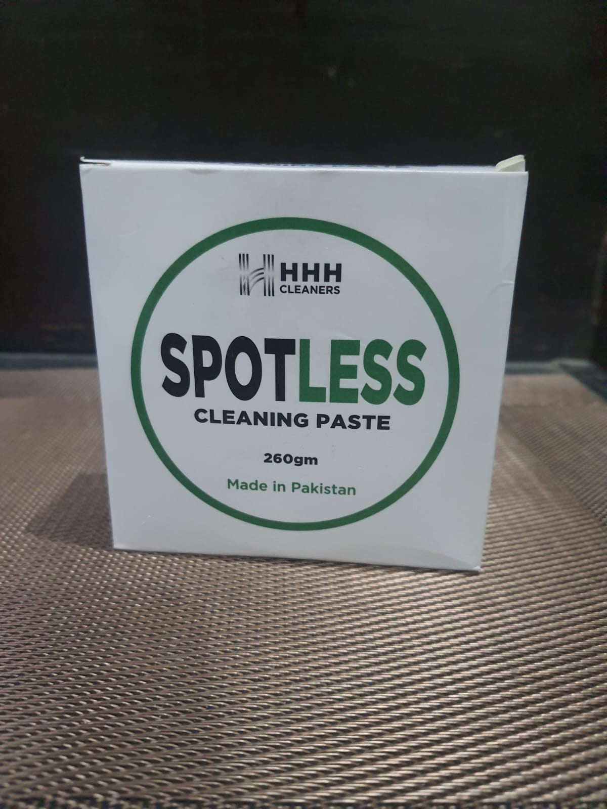 Spotless Shoe Cleaner with Sponge 260gm