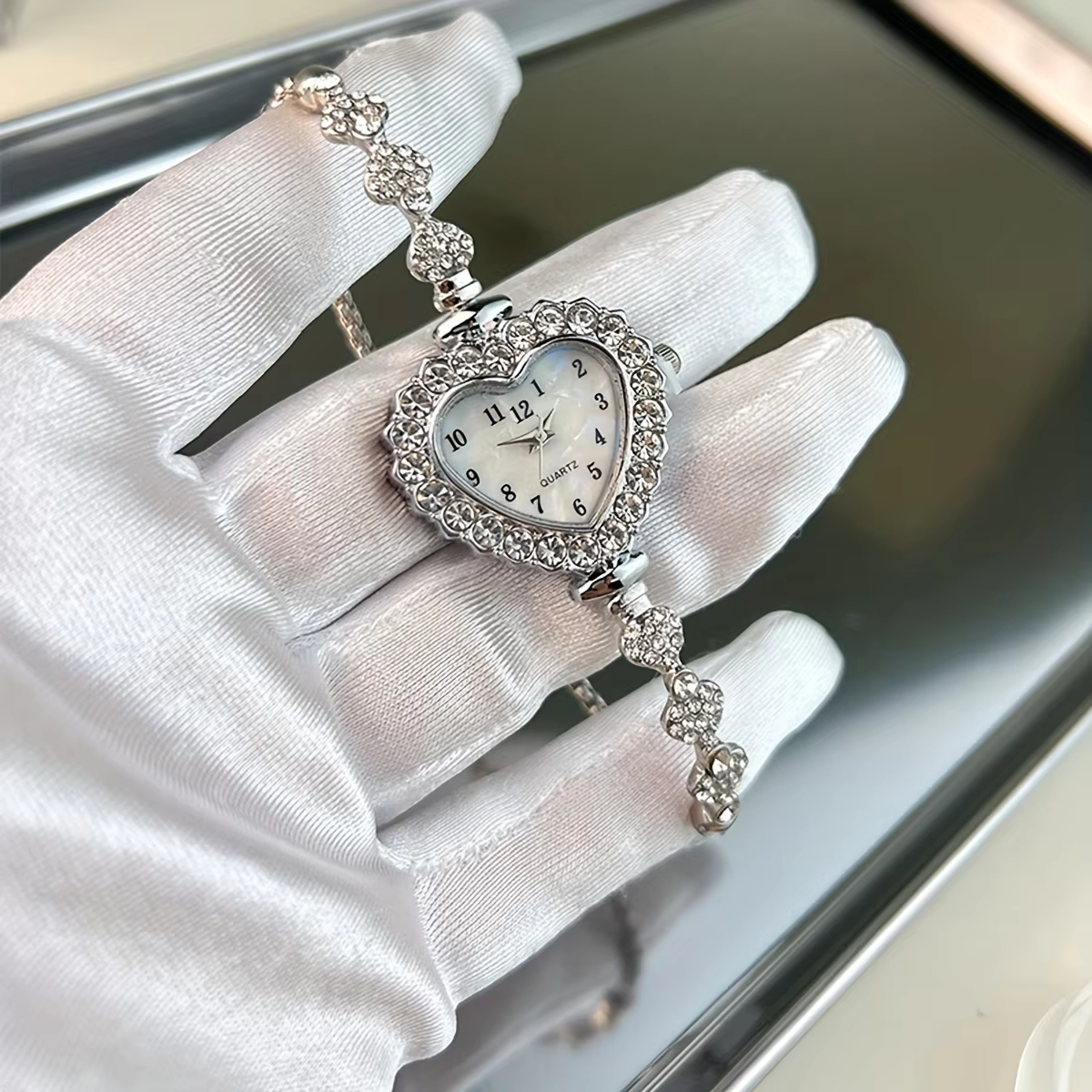 Women’s Heart Rhinestone Quartz Watch with Braided Alloy Band product image