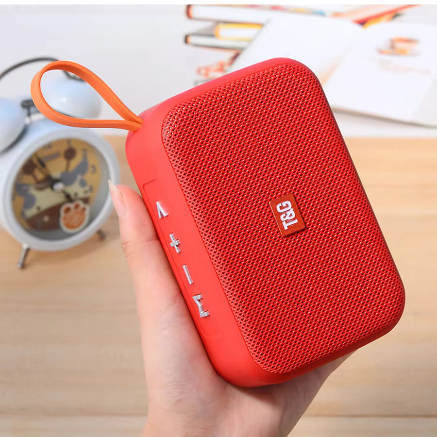 Portable Waterproof Bluetooth Speaker with FM Radio