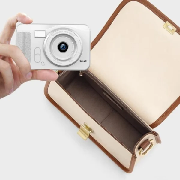 Compact CCD Digital Camera for Kids and Students