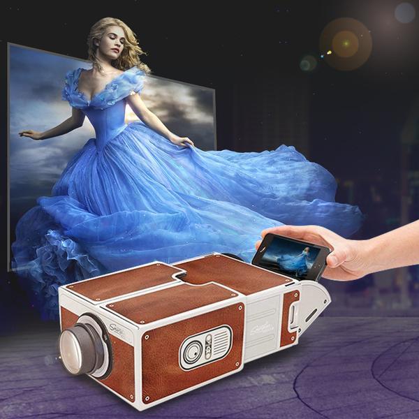 Portable DIY Smartphone Projector with 8x Magnification