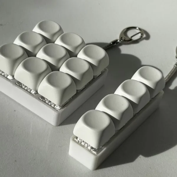 Stress Relief DIY Keyboard Keycap Fidget Keychain