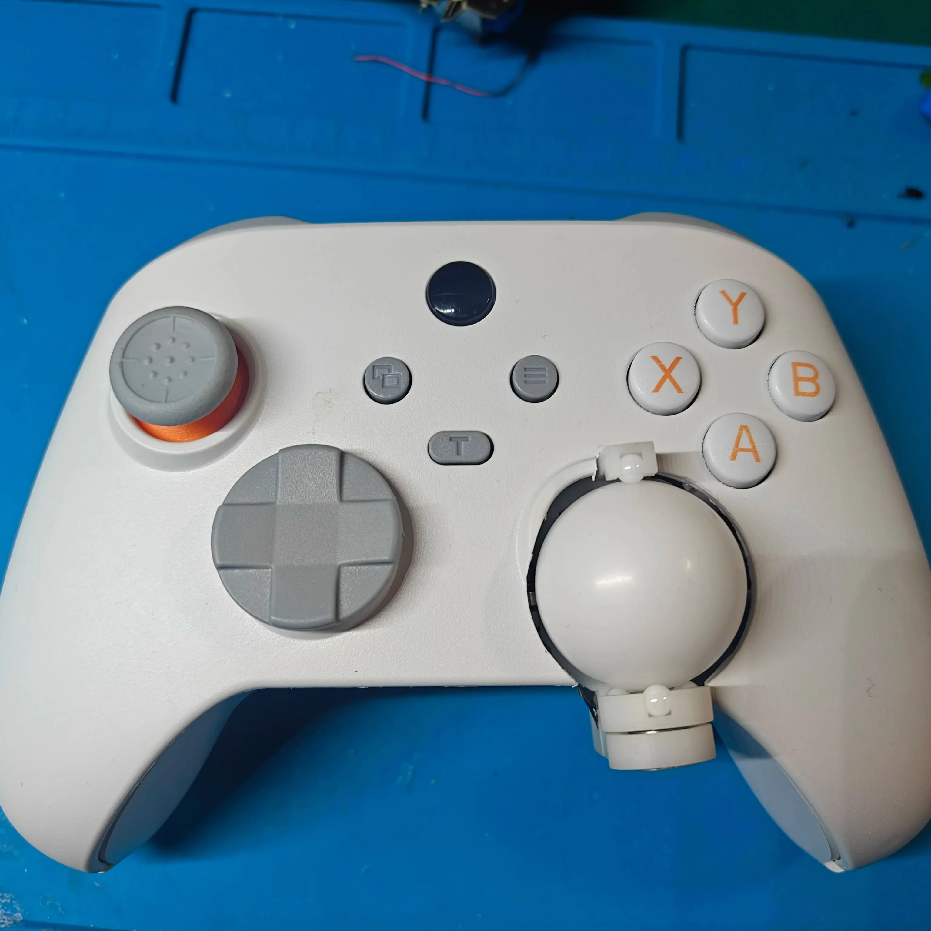 Wired Trackball Mouse Gamepad with Gyroscope for FPS Gaming